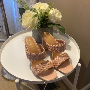 Braided double strap sandals blush pink